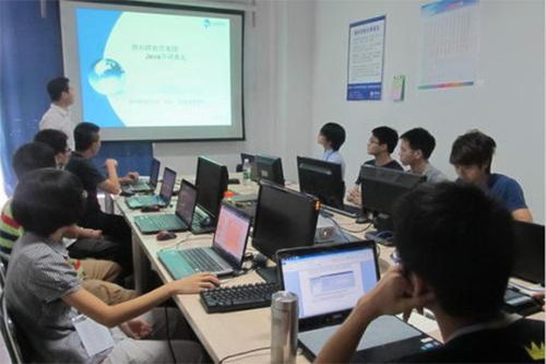 騰科IT教育加盟費多少錢 開75平米騰科IT教育店鋪需要15.38萬元