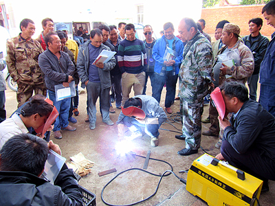 開遠市&ldquo;百名專家下基層&rdquo; 500余名專家奔赴扶貧一線開展對口服務