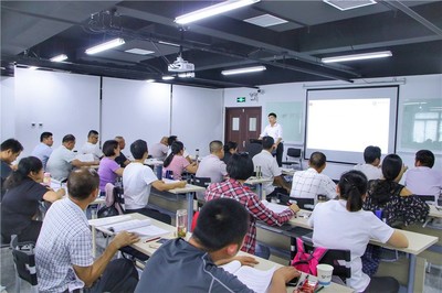 【紅人館】合肥女校長專注培訓行業10年 投身消防熱心公益堅守初心