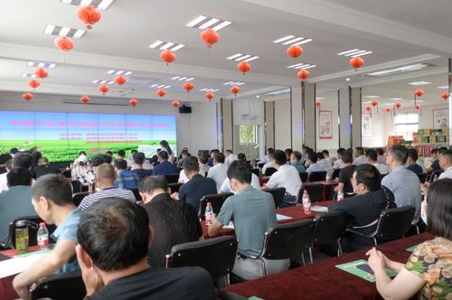 孝感市家禽養殖新技術新模式培訓班在安陸市舉行