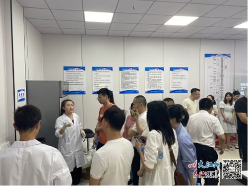 撫州市市場監(jiān)管局舉行食品快速檢測技術(shù)培訓(xùn)會 圖