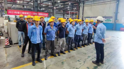 提技能 保質保量保安全 促發展 團結共創新未來