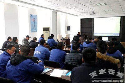 星火機床公司開展營銷人員新產品相關知識技能培訓(圖)