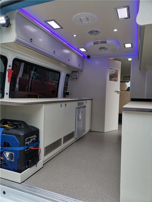 市場監管食品藥品安全檢測車 江鈴福特v348食品安全快檢車廠家報價