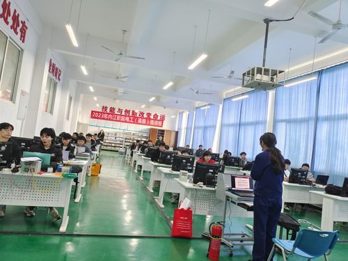 內(nèi)江高新區(qū)開展高技能人才培訓(xùn)強技能 促就業(yè)