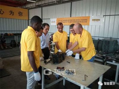 雷沃工程機械:服務(wù)不分國界,全球客戶共享