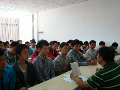 公司組織開展技校實習生培訓