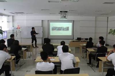 【資訊】汽車銷售公司開展標致4008產品知識深度培訓