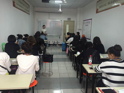 紋繡技術提升班 炫彩坊紋繡培訓學校-培訓通