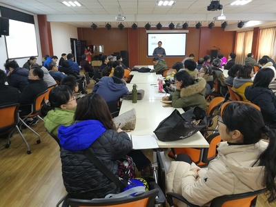 我校課程中心平臺網(wǎng)站建設(shè)培訓(xùn)及建課經(jīng)驗(yàn)交流會成功舉辦