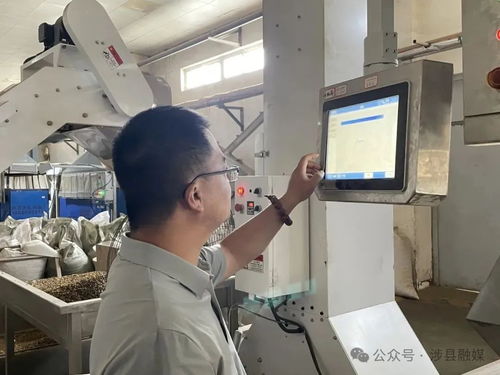 李鑫 為連翹產(chǎn)業(yè)走向標(biāo)準(zhǔn)化