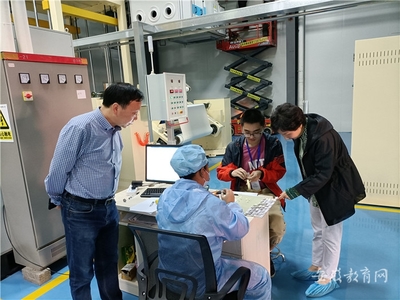 掌握技術提升技能 宣城市機電學校組織教師下企業實踐