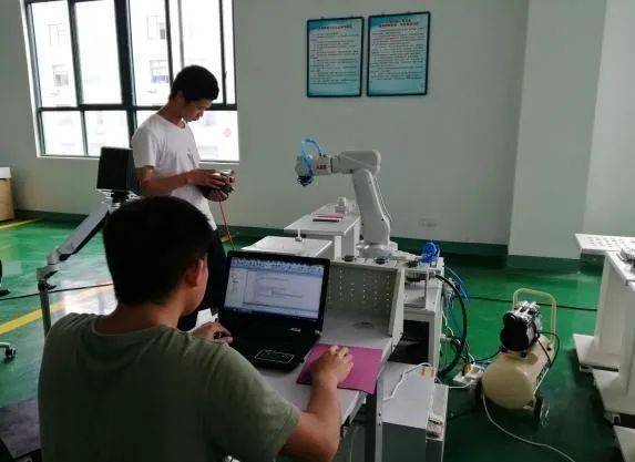 寧職院工業機器人技術專業,等待優秀的你