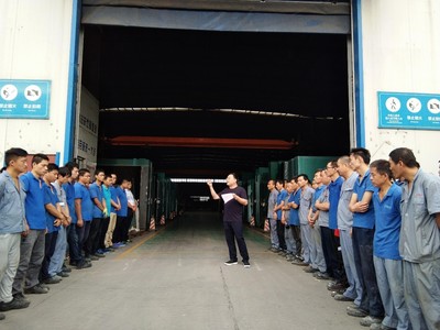 凝心聚力，砥礪前行——山東耀華玻璃公司召開半年工作總結(jié)會(huì)議