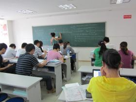 2012年預(yù)算員造價員考試報名培訓(xùn) 專家授課、零基礎(chǔ)教學(xué)與實戰(zhàn)技能提升全解析